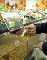 不觸摸，更安心 散裝食品選購的新風尚
